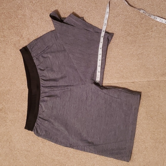 Adidas Men's Axis 20 Woven Heathered Shorts - Picture 12 of 13